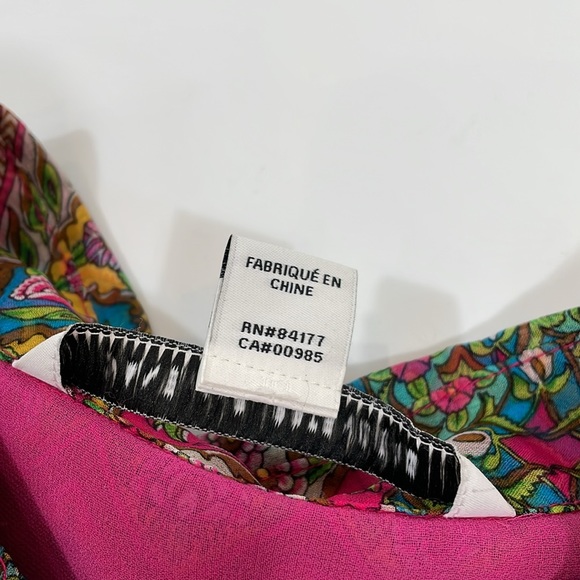 Diane Von Furstenberg Top Blouse Size 12 100% Silk Colorful Print EUC. - Picture 8 of 12